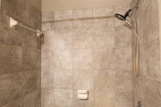 Building Photo - 2107 Sherbrook Park Ln
