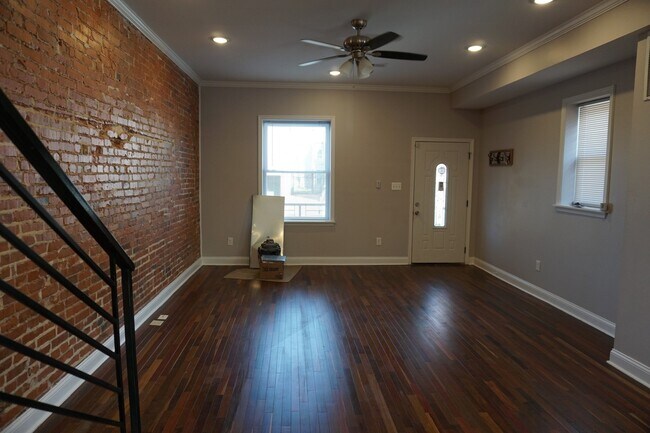 Building Photo - 3230 W Berks St