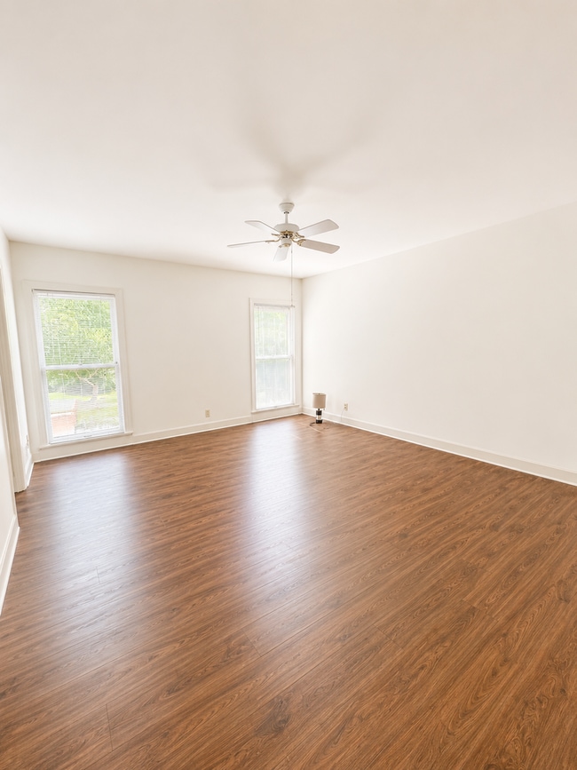 Building Photo - 9205 Whitegate Ct