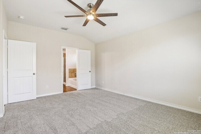 Building Photo - 6906 Quantum Lp