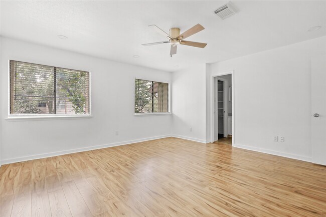 Building Photo - 2409 Bering Dr