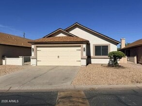 Building Photo - 921 S Val Vista Dr