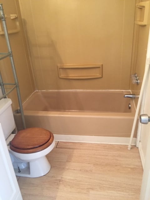 Building Photo - 410 28th St W