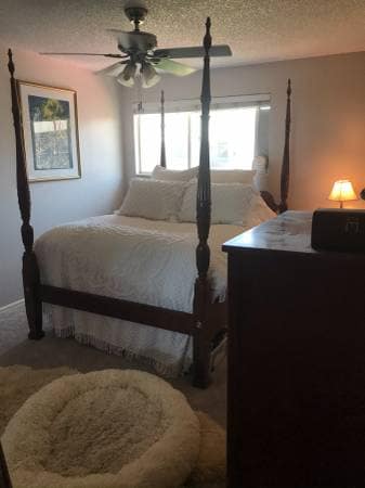 Building Photo - 4299 Monroe Dr