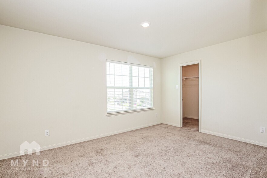Building Photo - 105 Pettigrew Ct