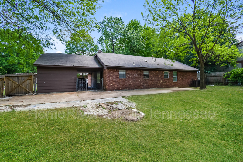 Building Photo - 3325 Ridge Top Cove