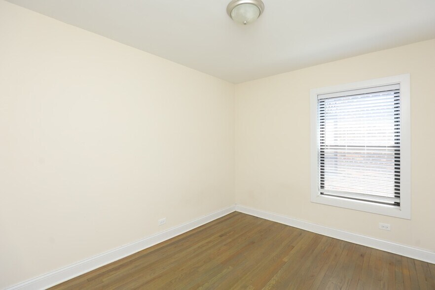 Building Photo - 2639 N Spaulding Ave