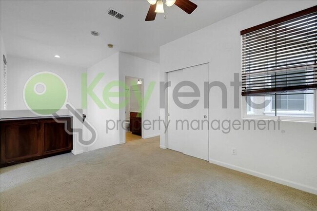 Building Photo - 10923 Oakham Dr