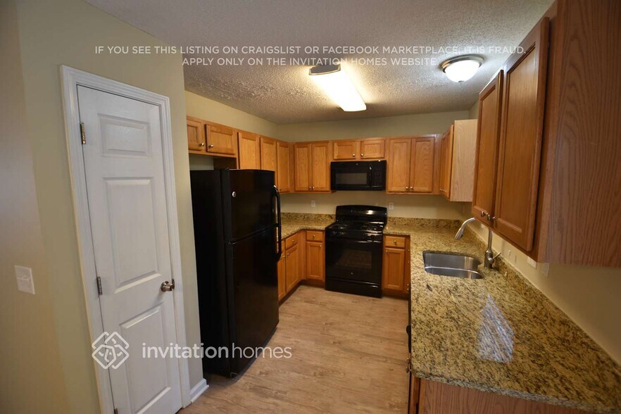 Building Photo - 80 Greystone Cir
