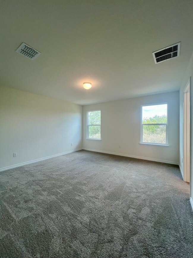 Building Photo - 14839 Vance Jackson Rd