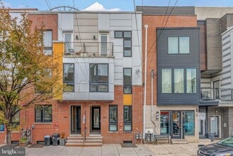 Building Photo - 1848 Frankford Ave