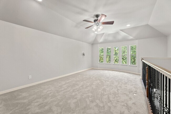 Building Photo - 981 Deer Run Ln
