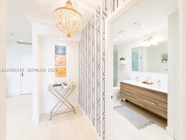 Building Photo - 151 Crandon Blvd