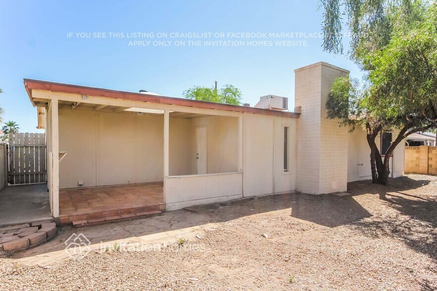 Building Photo - 15218 N 38th St