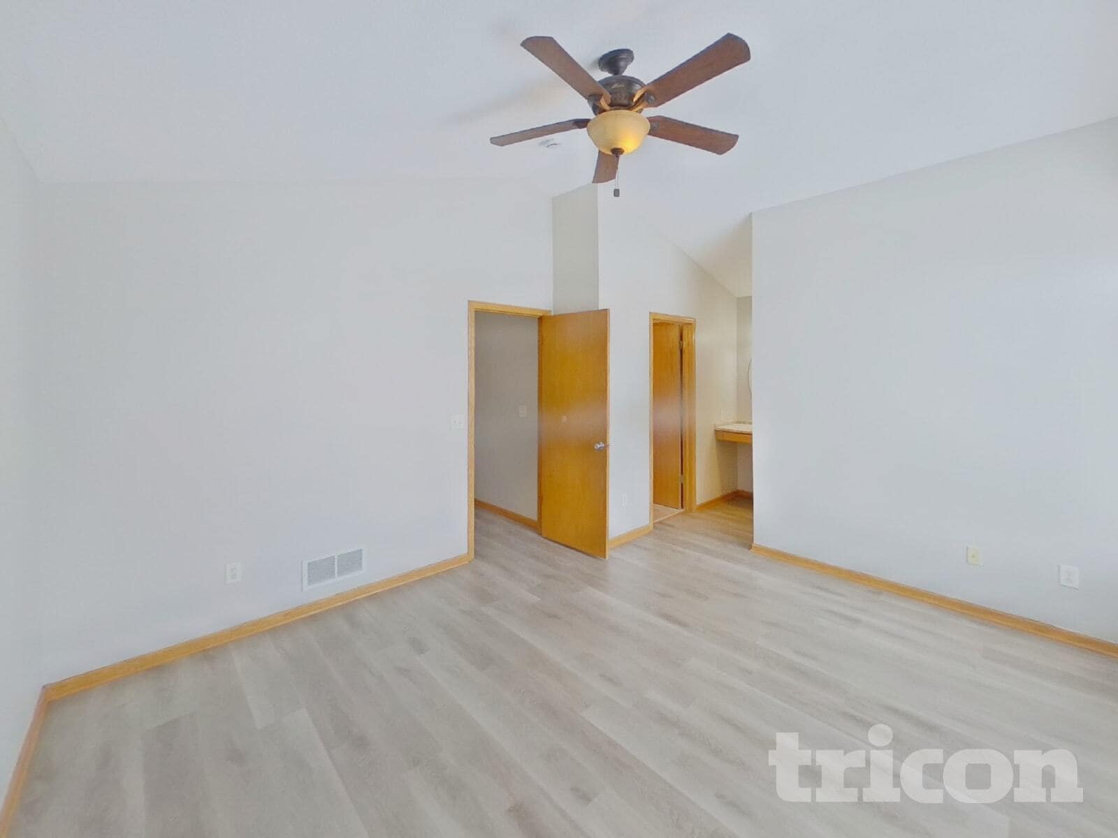 Building Photo - 1134 Pine St