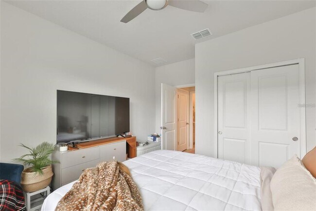 Building Photo - 1123 Crk Vly Ct