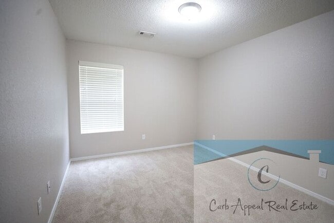 Building Photo - Move in special $800!! Beautiful 3 bed / 2 bath home - Nettleton!!