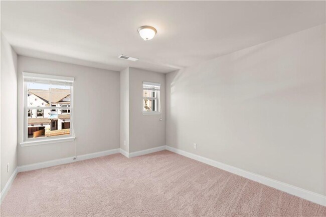 Building Photo - 360 Cherryhill Ln