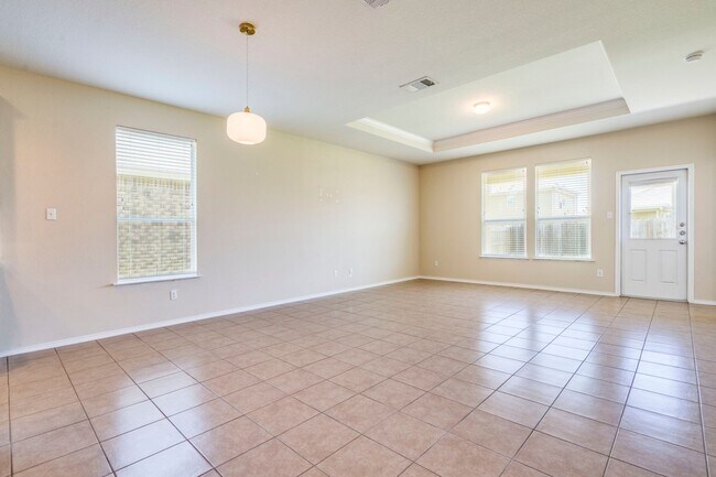 Building Photo - 141 Marcheeta Way