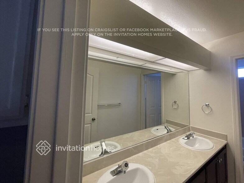 Building Photo - 1288 Mayfield Cir