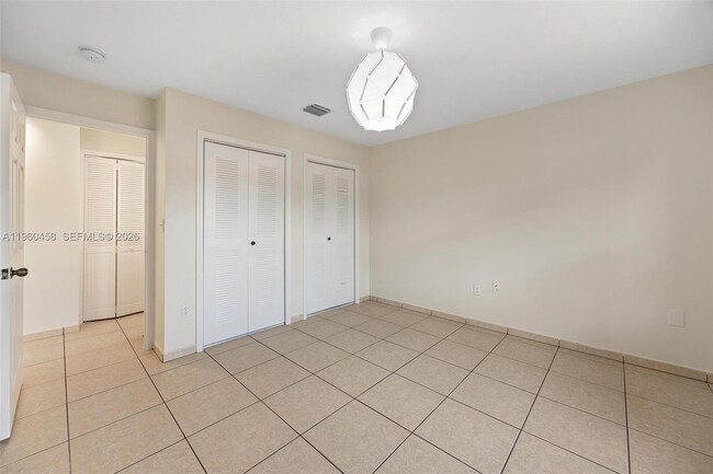 Building Photo - 3072 NW 14th St