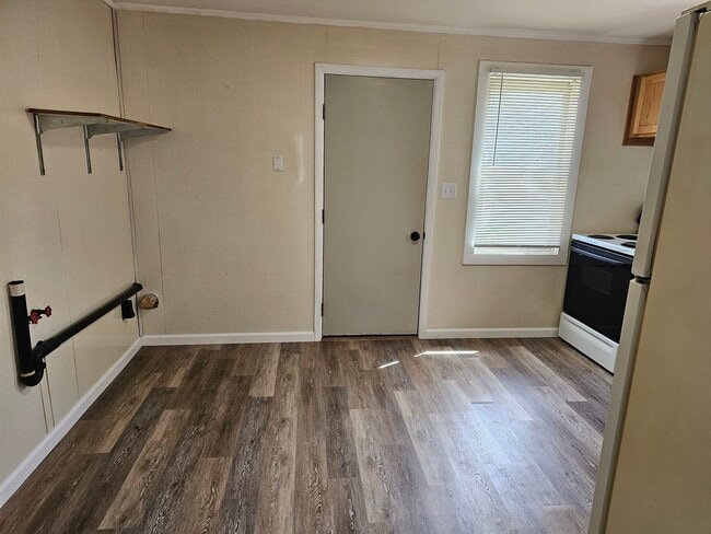 Building Photo - 2 Bed 1 Bath Single Family Home in Wisconsin Rapids