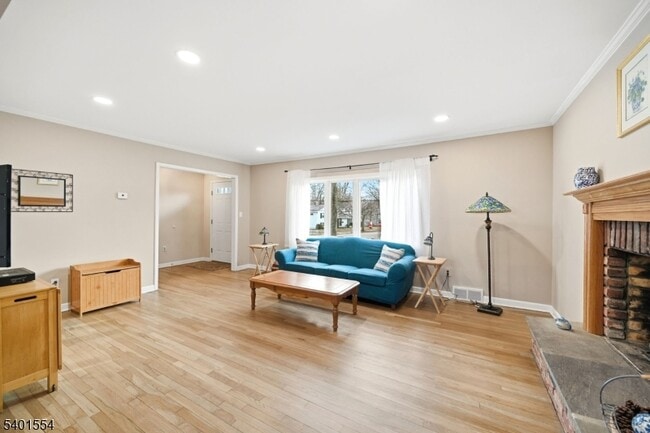 Building Photo - 58 Dogwood Rd