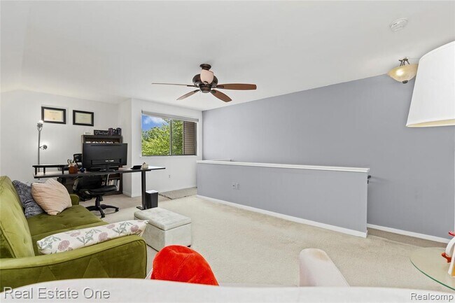 Building Photo - 732 Hamilton Ct