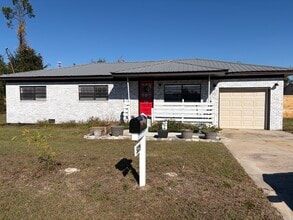 Building Photo - 5329 Cherry St