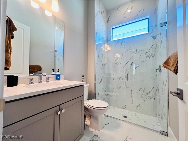 Building Photo - 9124 Raintree St