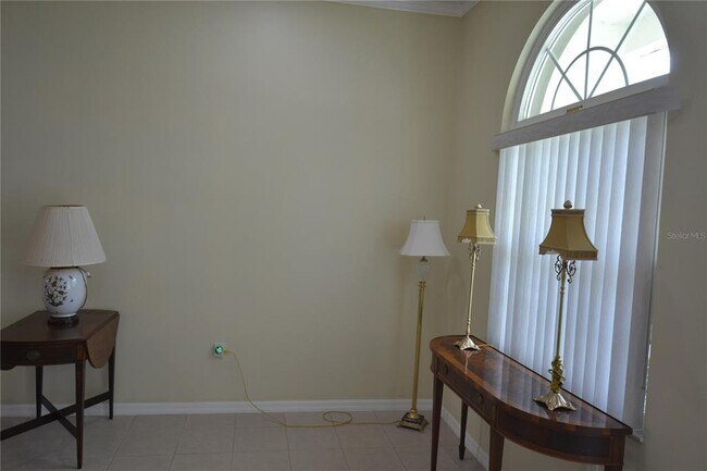 Building Photo - 4020 Casa Del Sol Way