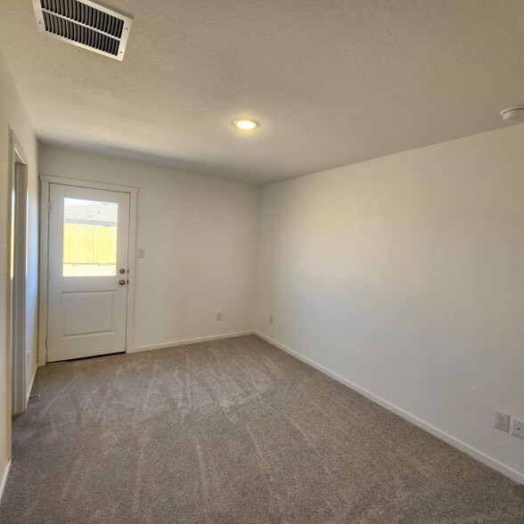 Building Photo - 7204 India Star-