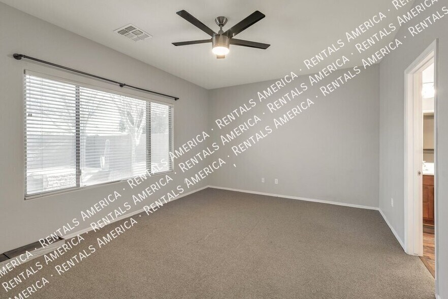 Building Photo - 2263 Pecos Ct