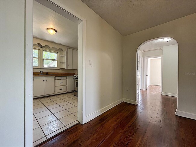 Building Photo - 2938 Avenue G NW