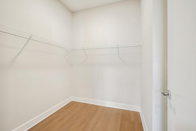 Building Photo - 23651 Havelock Walk Ter