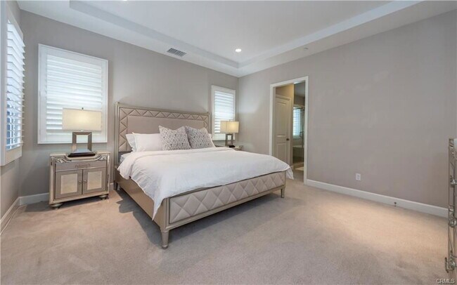 Building Photo - 60 Trotter