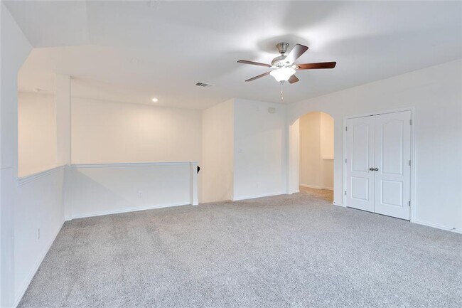Building Photo - 6533 Leonardo Cove