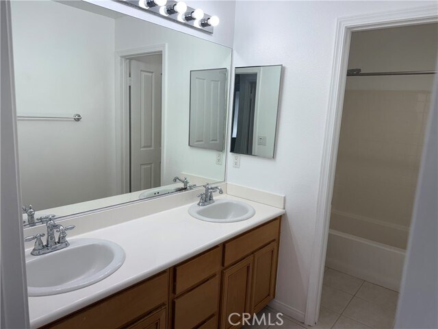 Building Photo - 35422 Ocotillo Ct