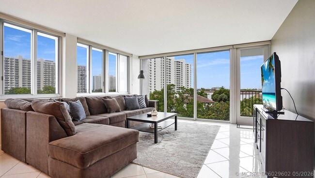 Building Photo - 4750 S Ocean Blvd