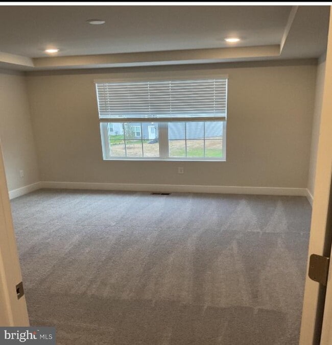 Building Photo - 2257 Marcy Dr