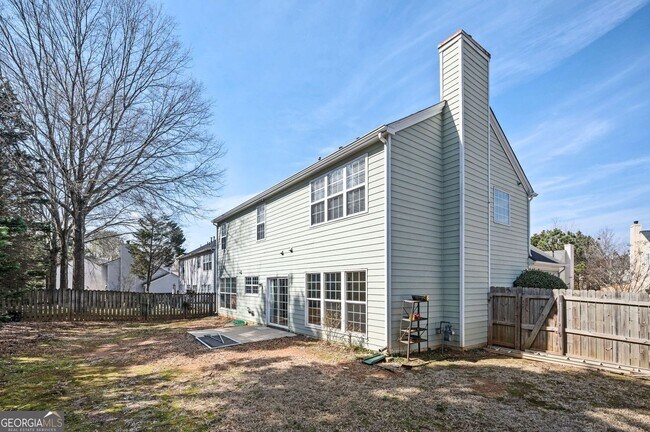 Building Photo - 658 Glenbarrett Ct NE