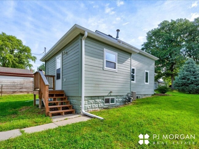 Building Photo - 4988 S 41st Ave