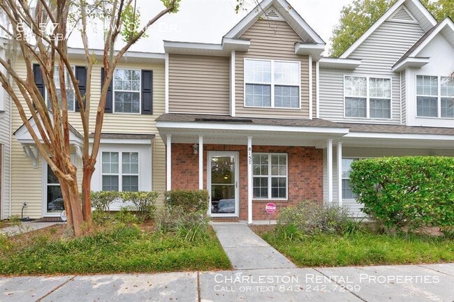 Primary Photo - 8157 Shadow Oak Dr