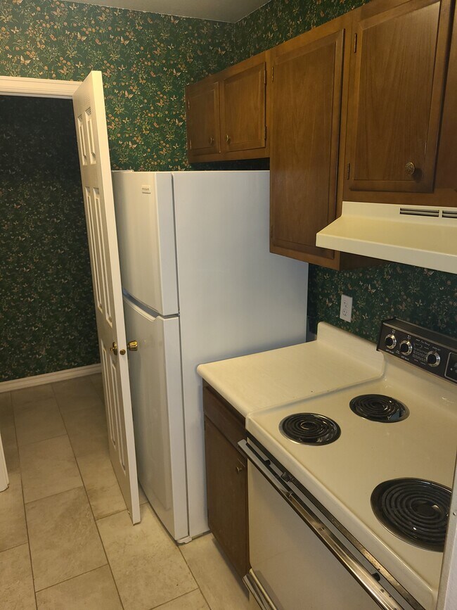 Building Photo - 1315 Kirkwood Dr