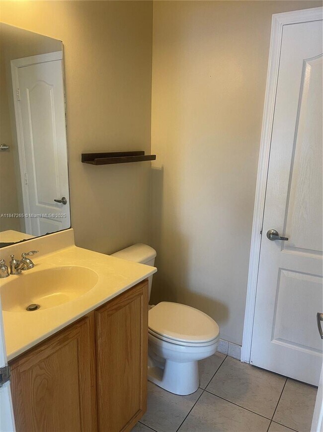 Building Photo - 4203 Cohune Palm Ct
