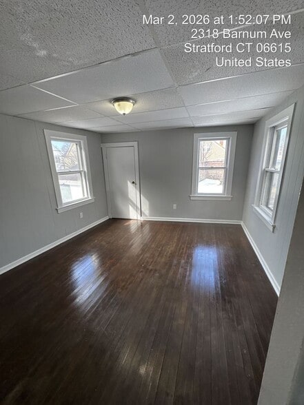 Building Photo - 2310 Barnum Ave