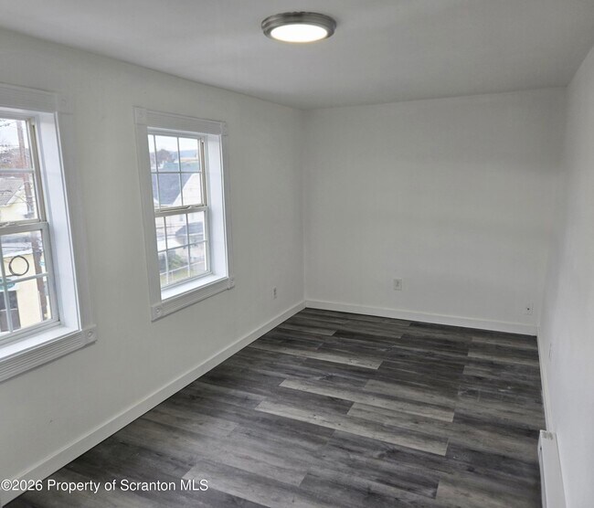 Building Photo - 1136 Luzerne St