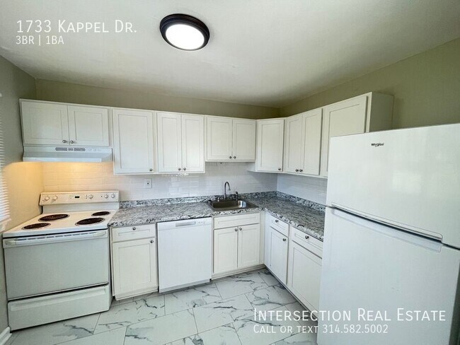 Building Photo - 1733 Kappel Dr