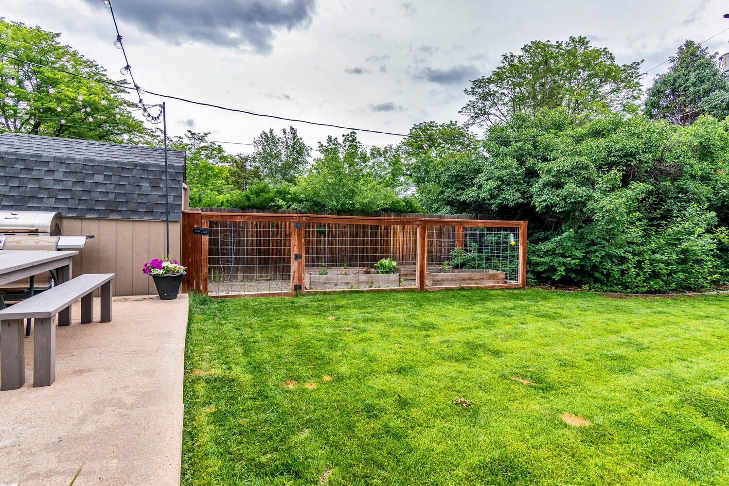 Building Photo - 3388 S Holly St