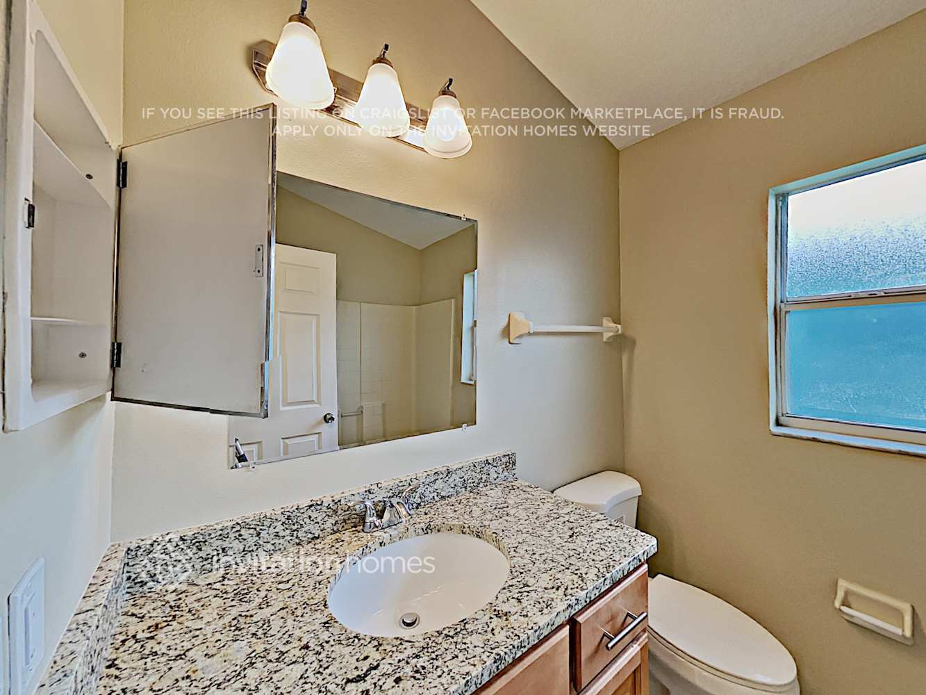 Building Photo - 971 Kenbar St